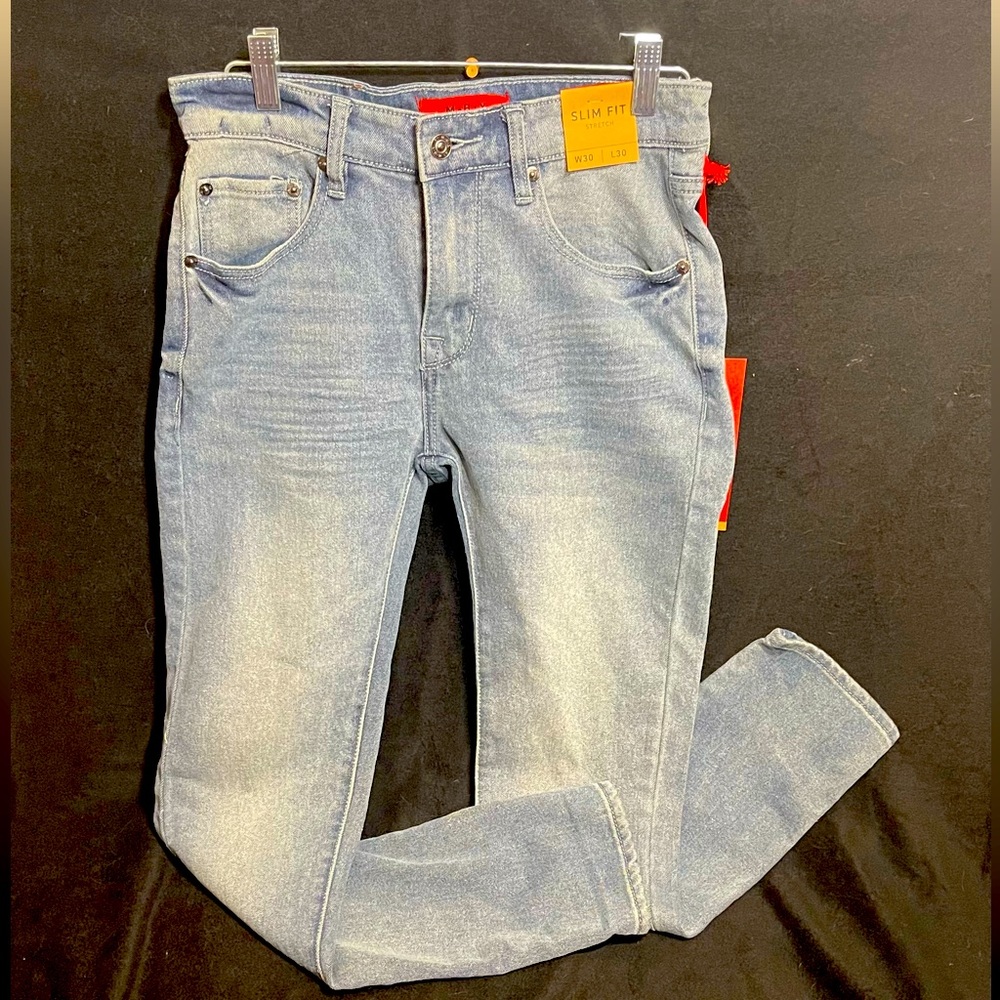 NWT MBX Los Angeles slim fit stretch jeans. 30/30